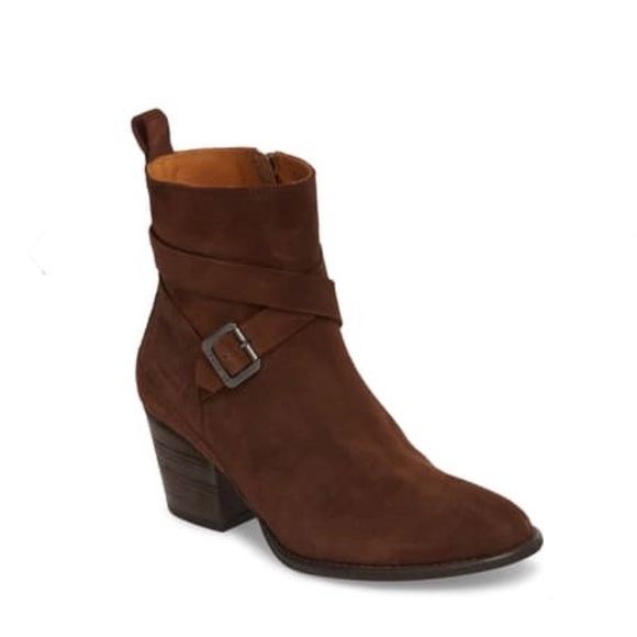 hunter refined strap boot suede